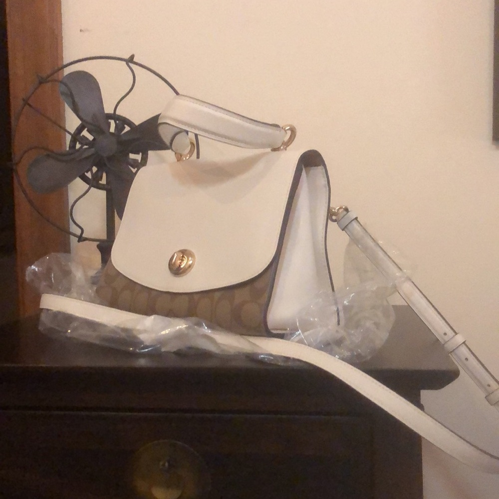 NWOT Coach - Picture 5 of 14